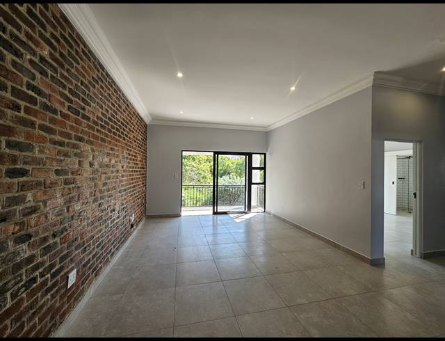 3 BEDROOM APARTMENT FOR SALE IN BRYANSTON